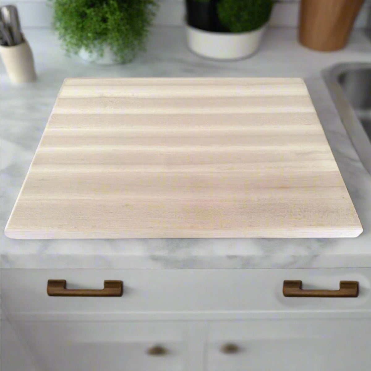 Maple Edge Grain Cutting Board "The Dupont Thin"