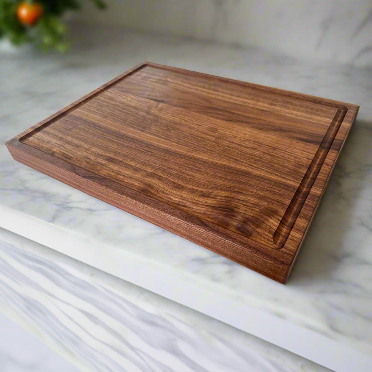 Walnut Edge Grain Cutting Board "The Roxborough XL" 19"L x 15"W x 1.5"H