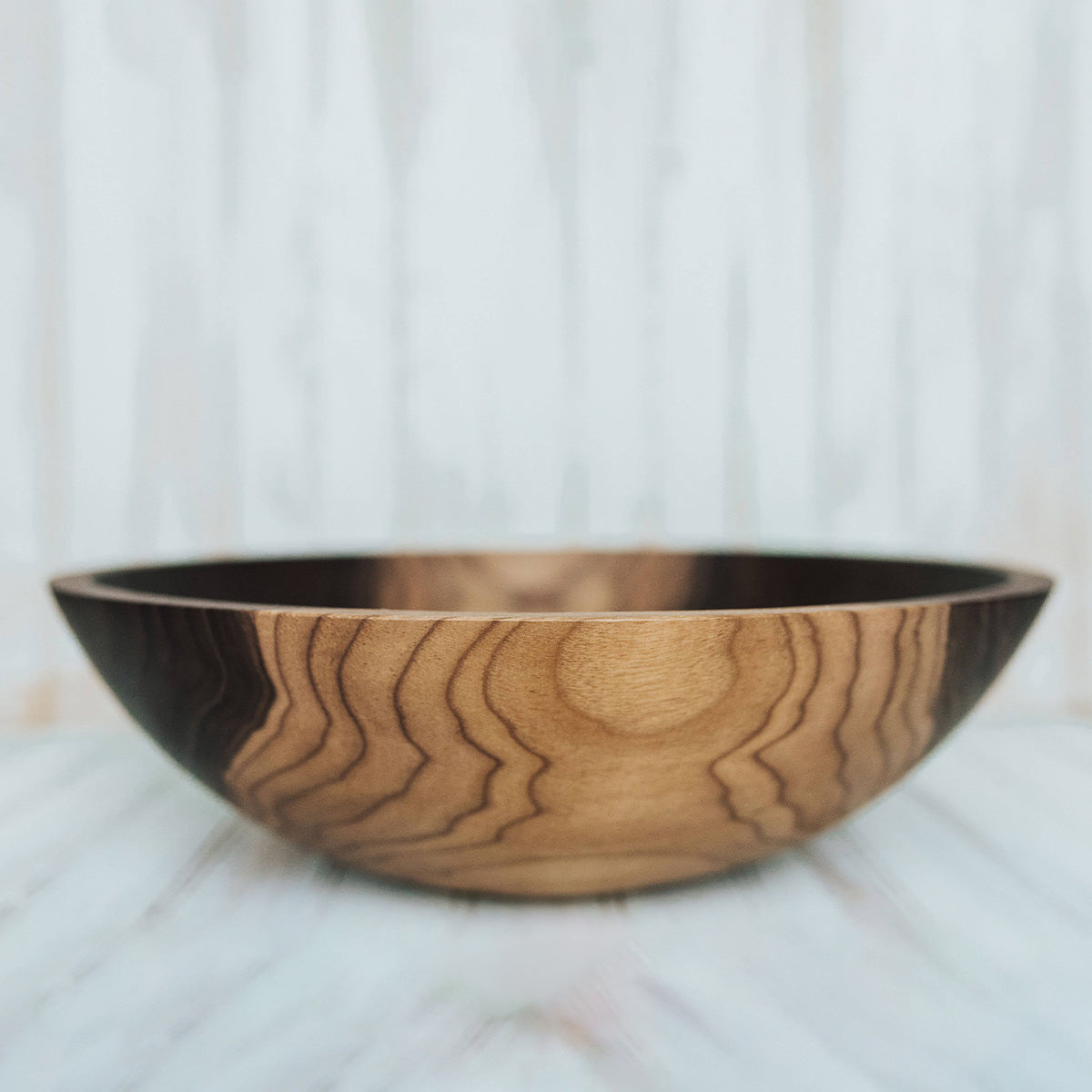 15" Walnut Salad and Serving Bowl