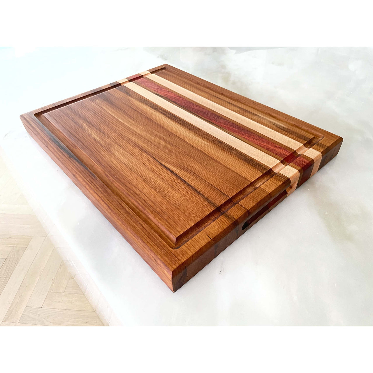 Hardwood Edge Grain Cutting Board, #35 - Cutting Boards - T and T Tables -  Woodworker in North Royalton
